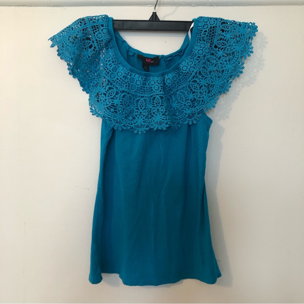 Iz‎ byer girl blouse girl size M (10-12) blue color